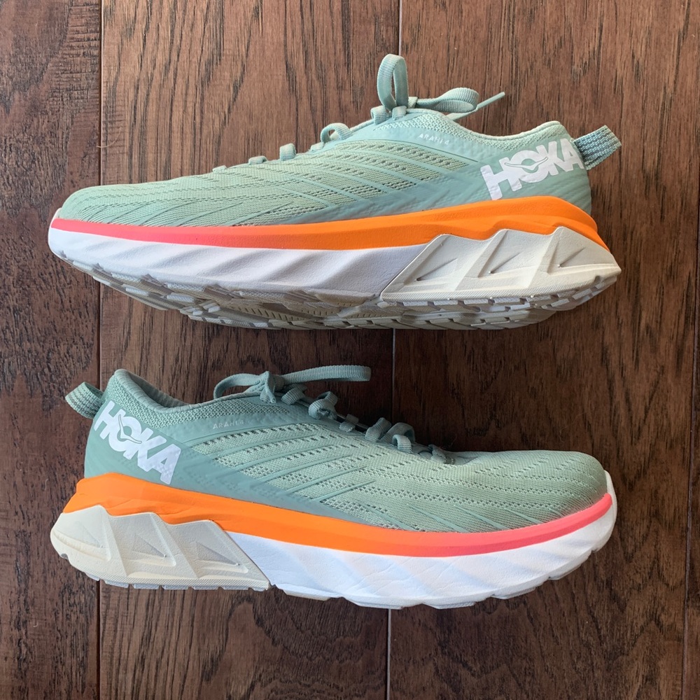 Hoka One One Arahi 4 mint green pink orange running shoes sneakers size 7
